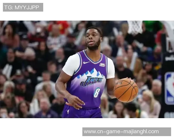 里夫斯称詹姆斯回归将提升全队表现他是无可替代的全能组织者