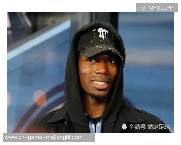 曼联考虑与赞助商DXC续约四年总价达8000万镑的合作方案